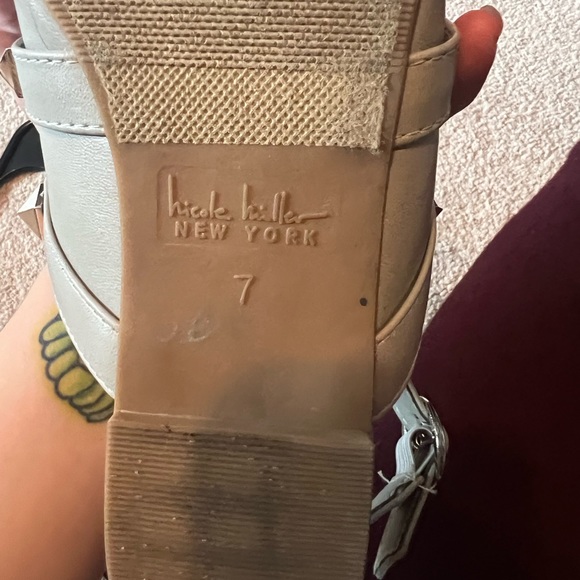 Grey pointed toe studded mules - Picture 4 of 4